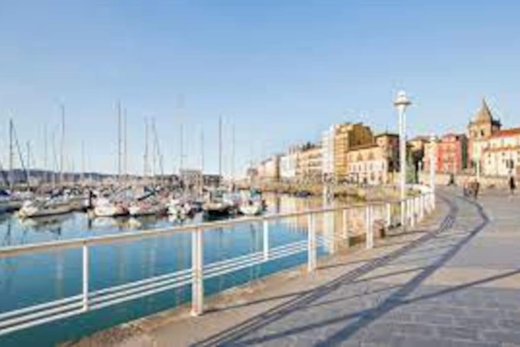 Espacioso 140 M2 Y Calidad A 250 Metros Playa Y Puerto Deportivo 5Hab 2 Banos Vut2917As 希洪 外观 照片